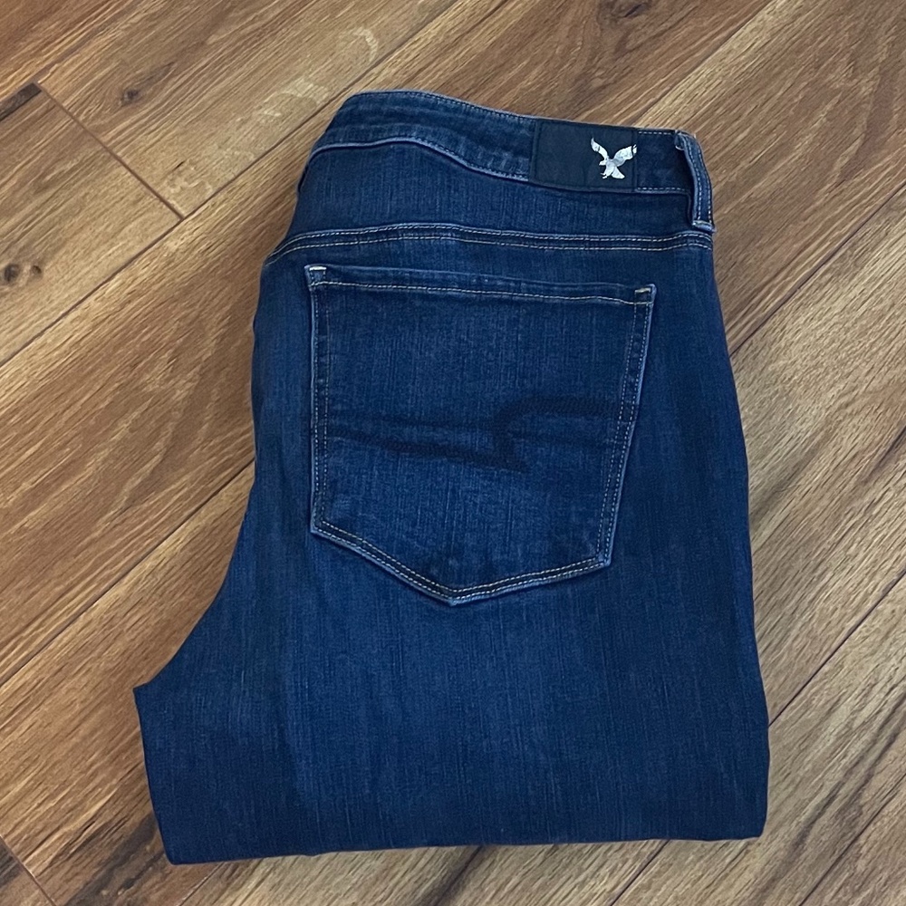 American Eagle dark wash hi rise jegging